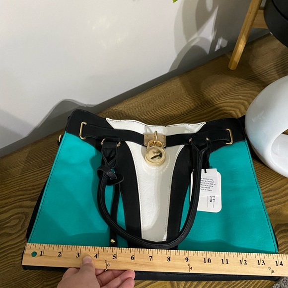 NWT Michael & Michelle Teal, Black, and White purse - Picture 4 of 13